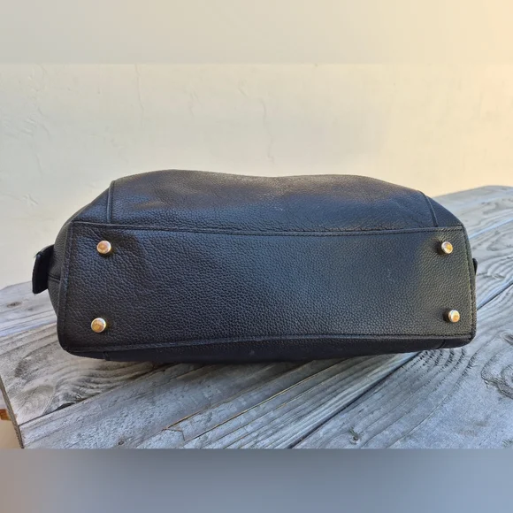 Coach Dalton 31 Black Pebbled Leather Bag - Picture 9 of 12